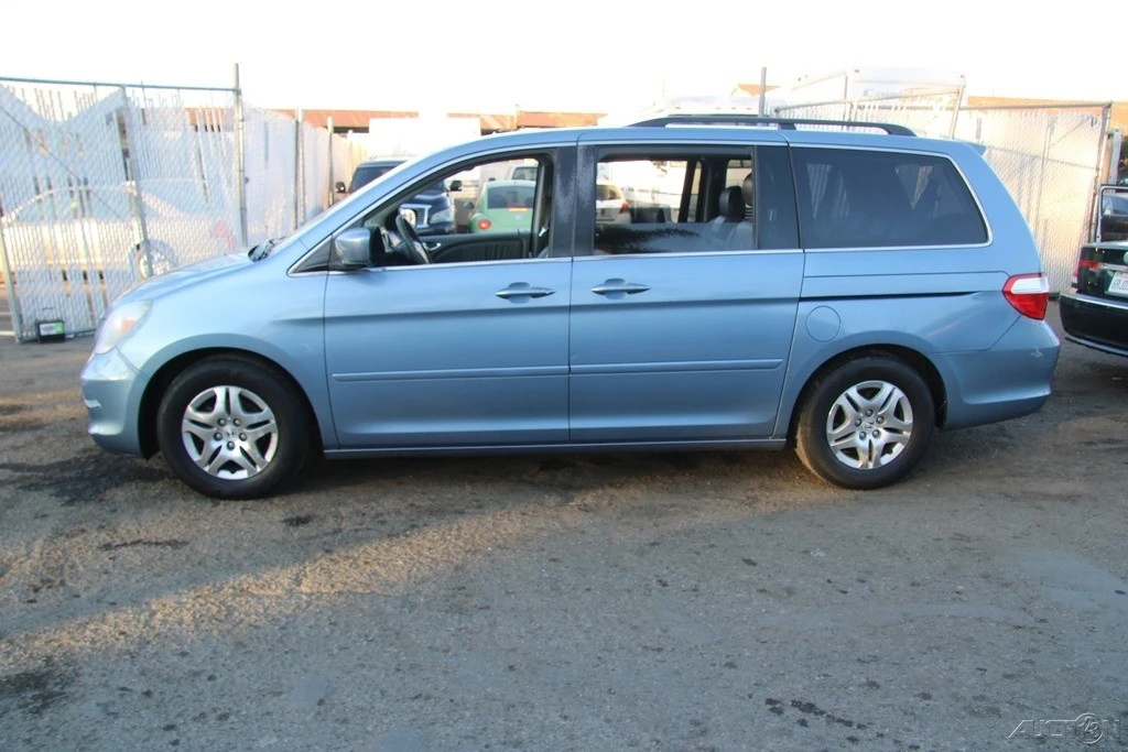 2005 Honda Odyssey - Image 3 of 21
