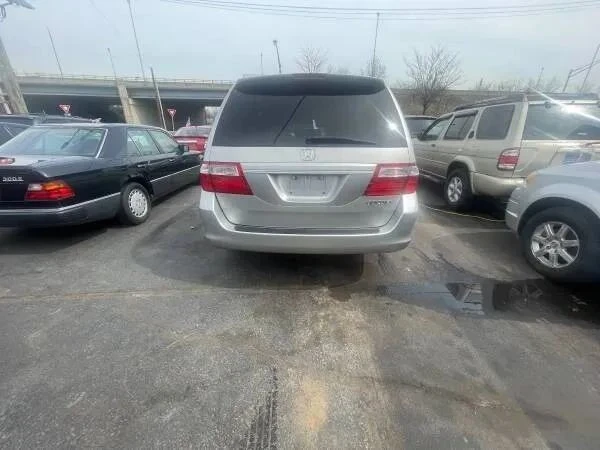 2005 Honda Odyssey - Image 7 of 12