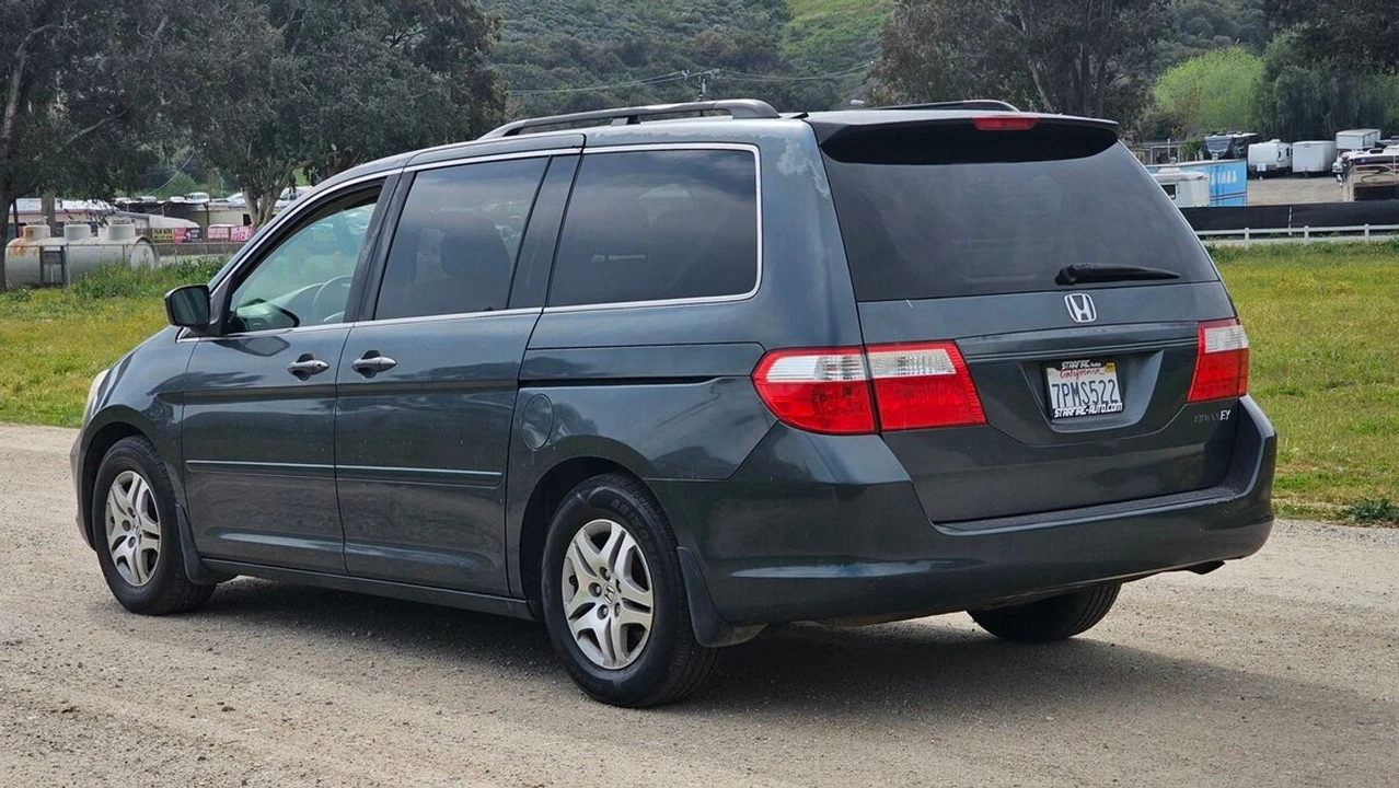 2005 Honda Odyssey - Image 6 of 12