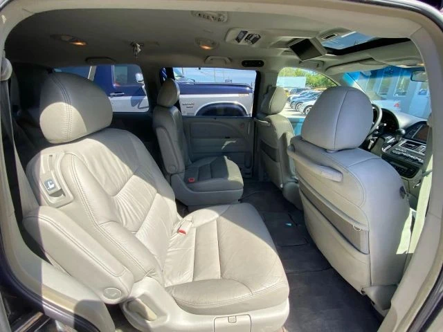 2005 Honda Odyssey - Image 14 of 21
