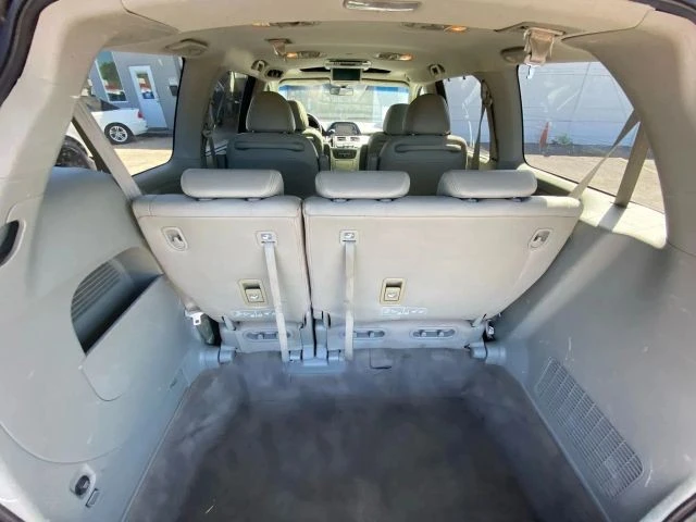 2005 Honda Odyssey - Image 17 of 21