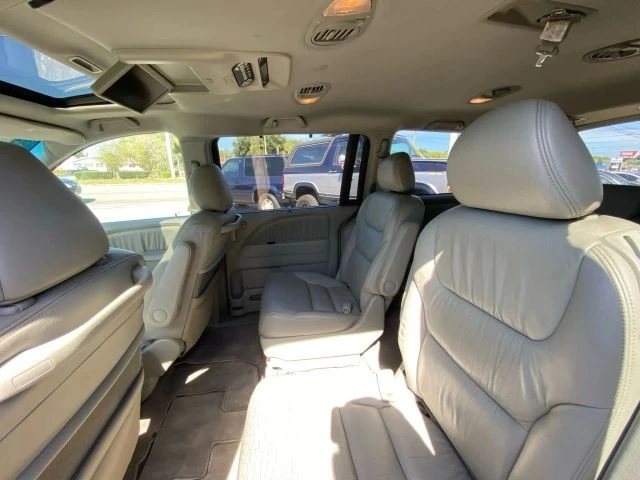 2005 Honda Odyssey - Image 10 of 12