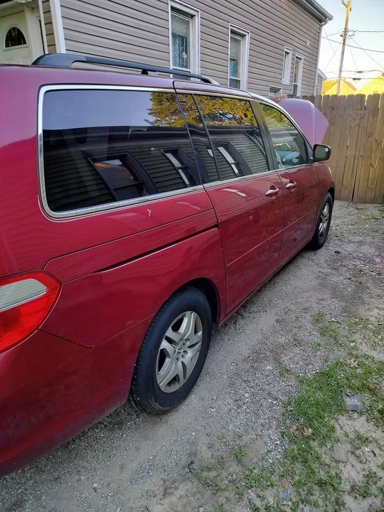 2005 Honda Odyssey - Image 3 of 13