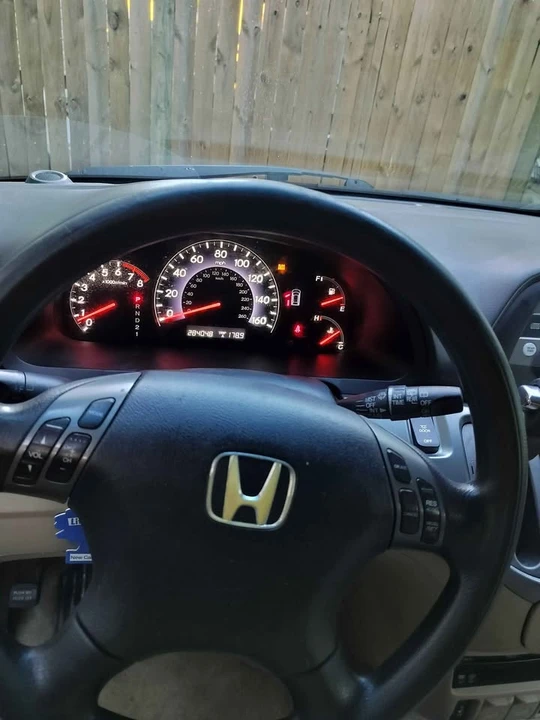 2005 Honda Odyssey - Image 9 of 13