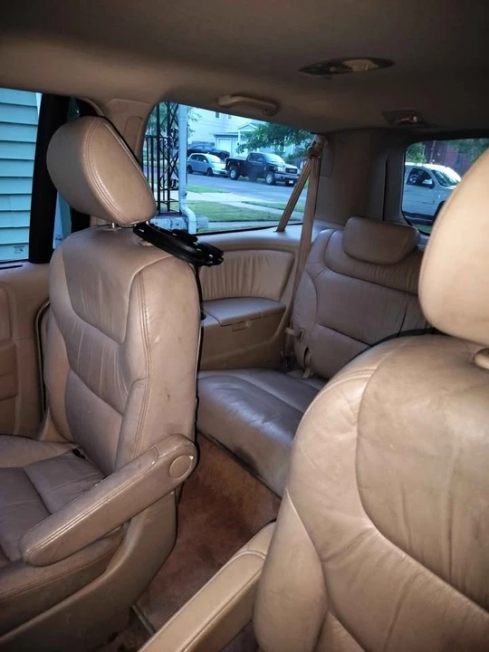 2005 Honda Odyssey - Image 11 of 13