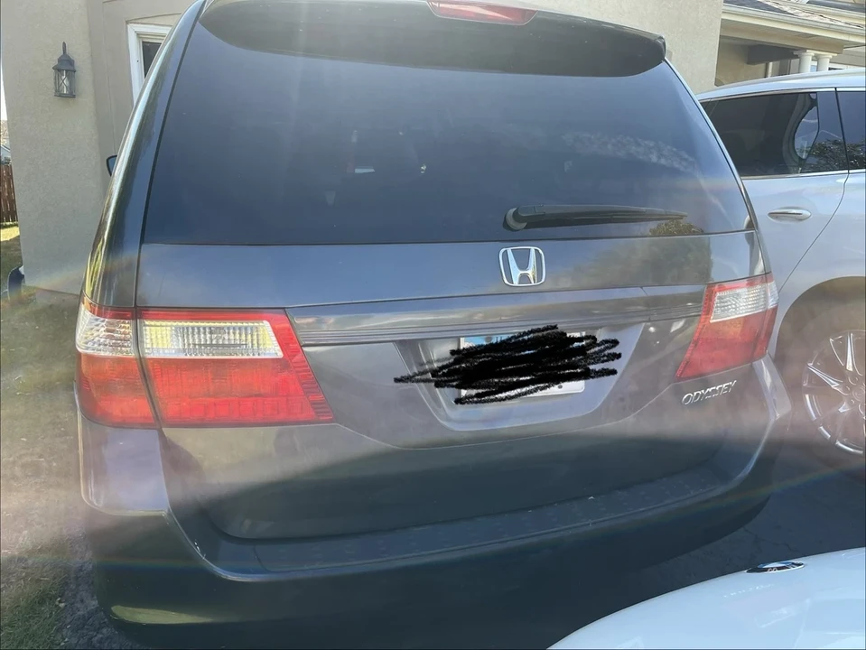 2005 Honda Odyssey - Image 8 of 8