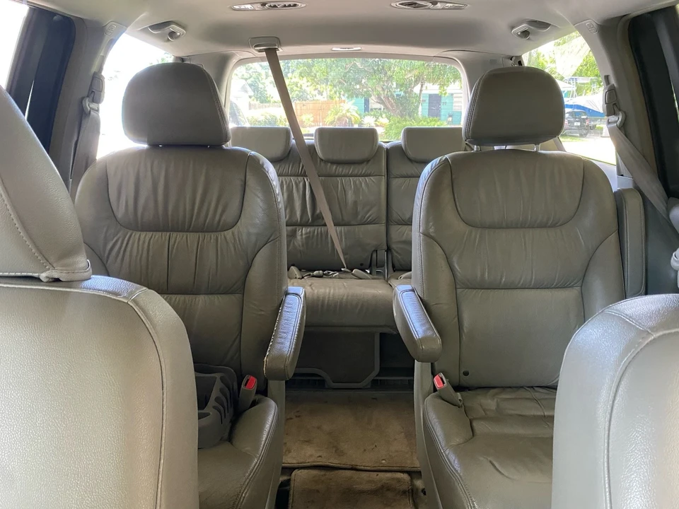 2005 Honda Odyssey - Image 4 of 4