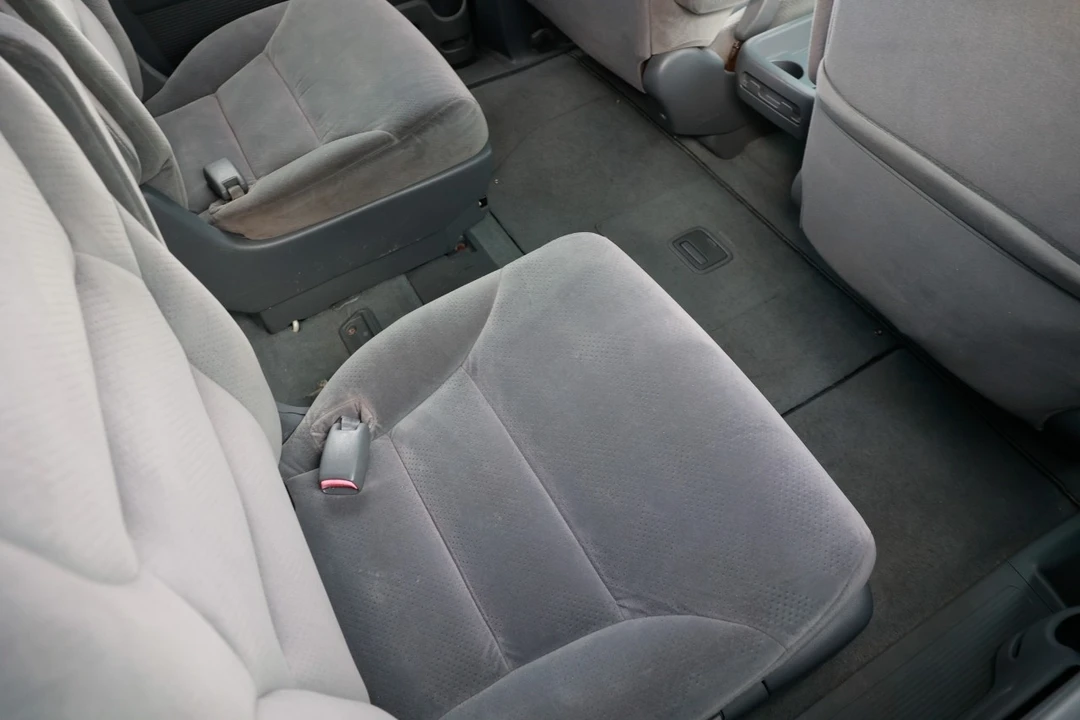 2005 Honda Odyssey - Image 12 of 12