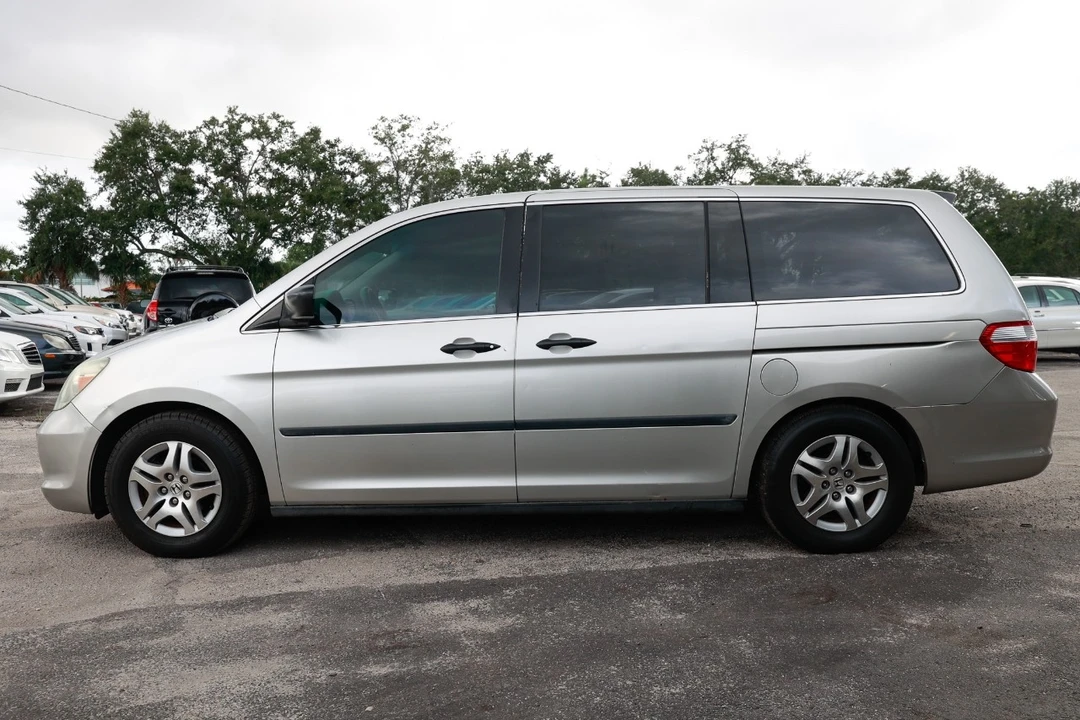 2005 Honda Odyssey - Image 3 of 12