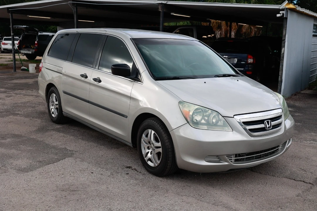 2005 Honda Odyssey - Image 15 of 21