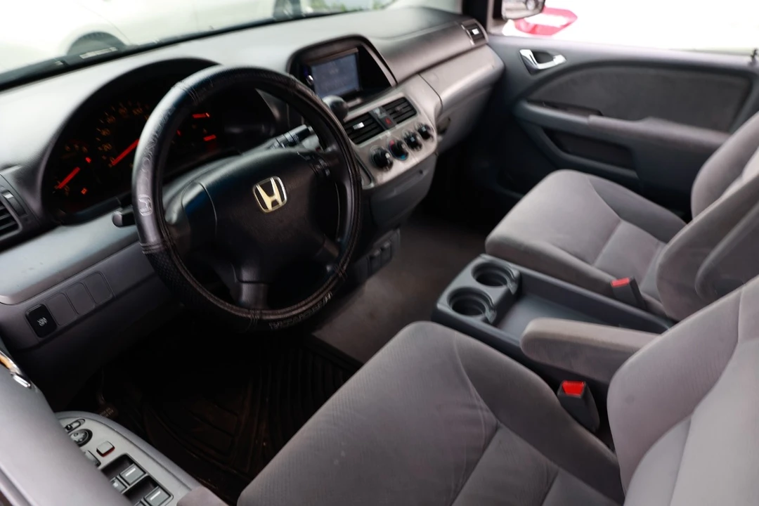 2005 Honda Odyssey - Image 4 of 12