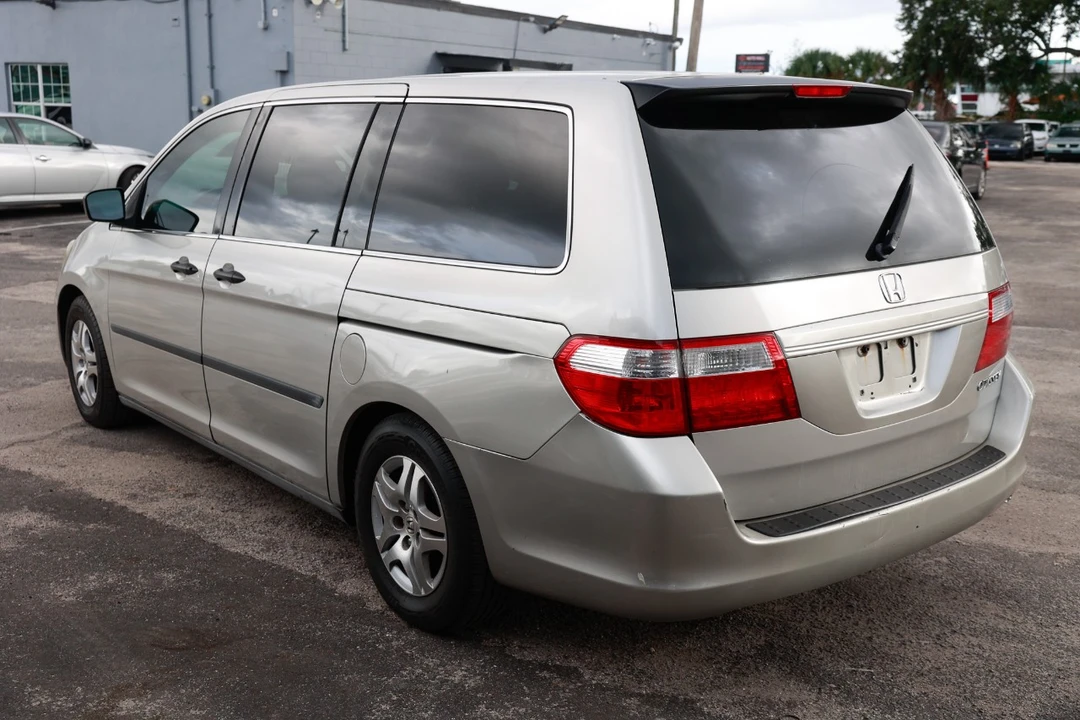 2005 Honda Odyssey - Image 5 of 12