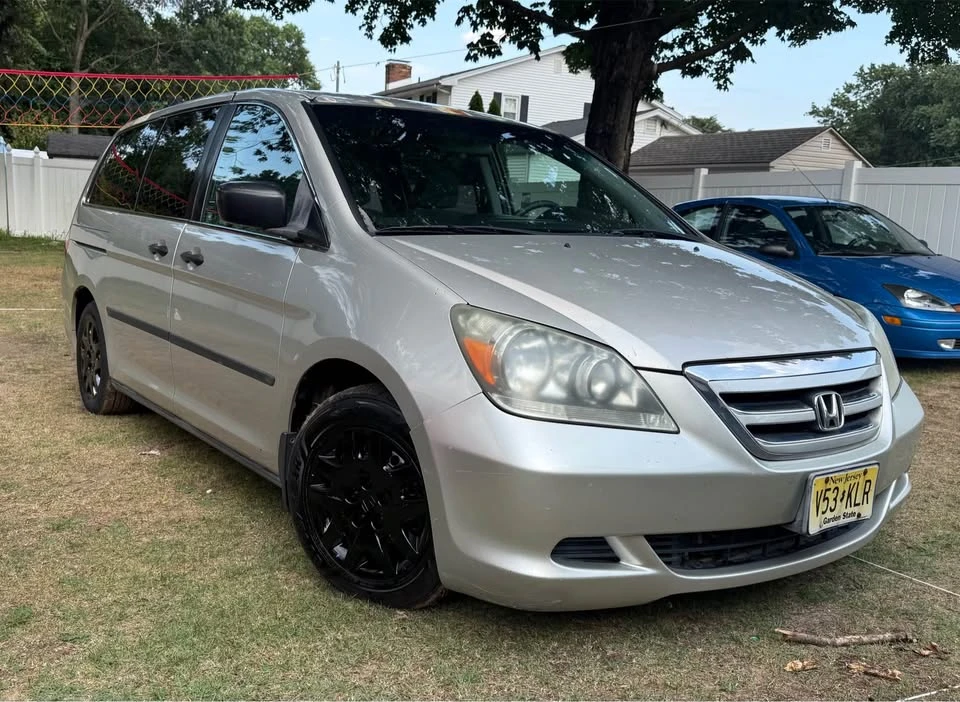 2005 Honda Odyssey - Image 5 of 12