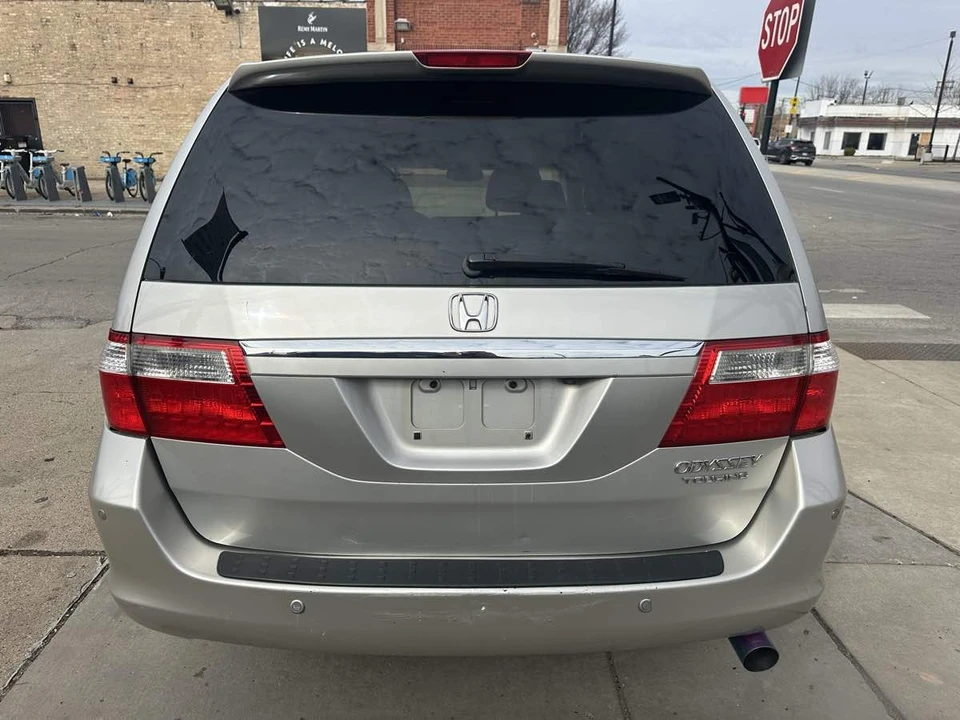 2005 Honda Odyssey - Image 6 of 16