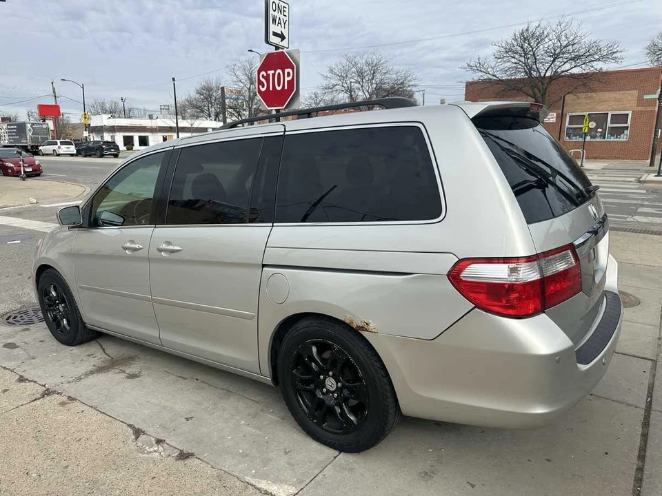 2005 Honda Odyssey - Image 5 of 16
