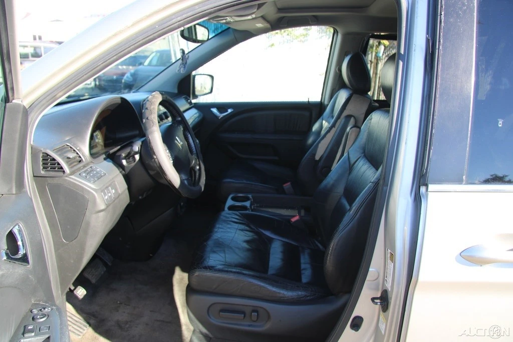 2005 Honda Odyssey - Image 14 of 21