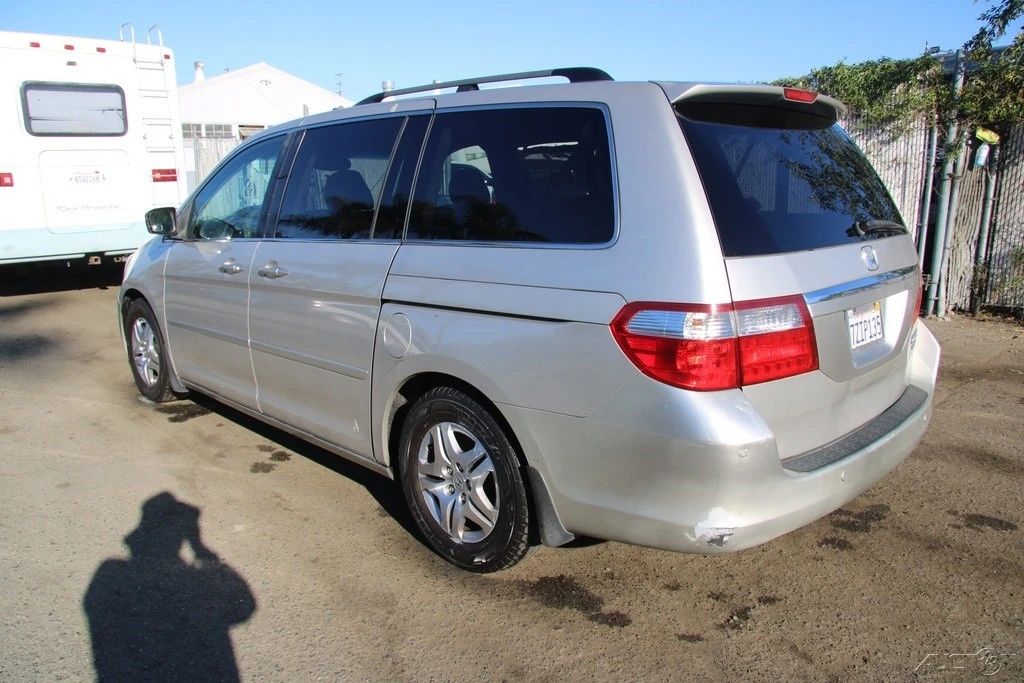 2005 Honda Odyssey - Image 5 of 21