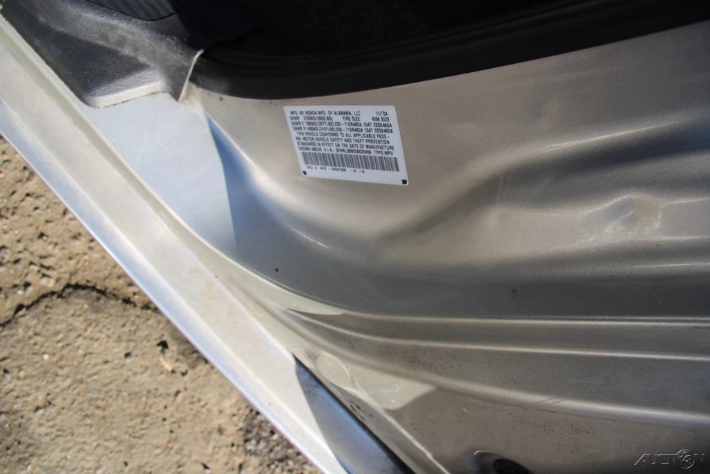 2005 Honda Odyssey - Image 12 of 21