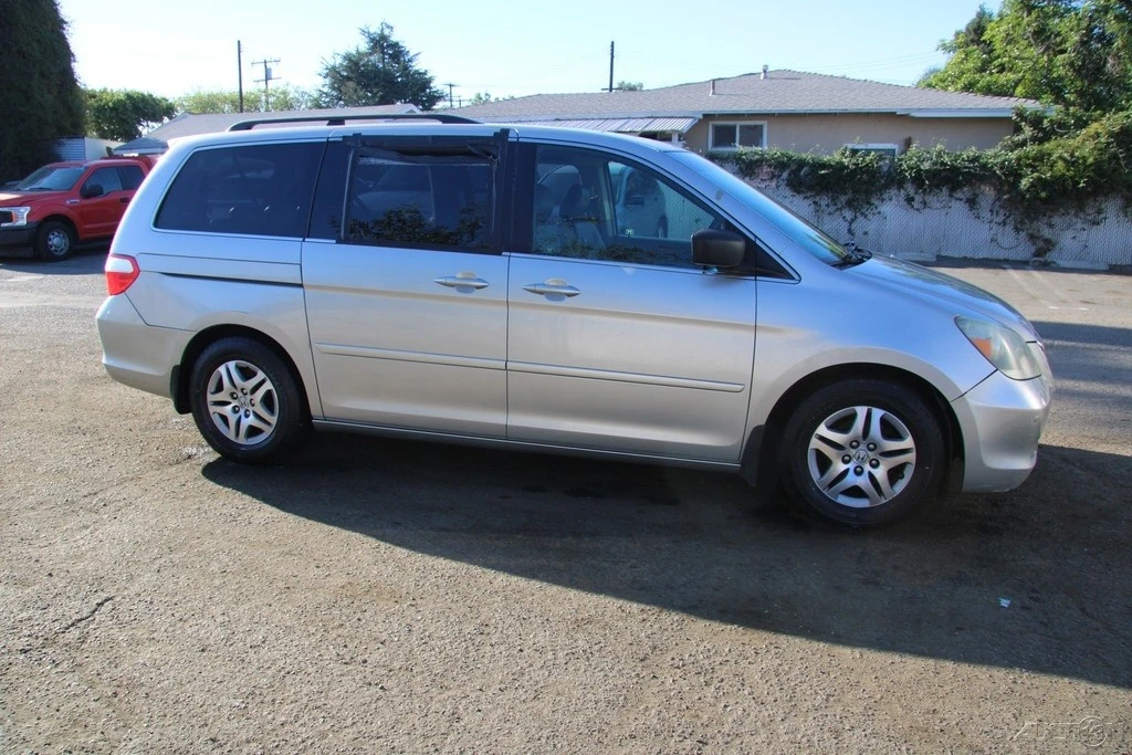 2005 Honda Odyssey - Image 9 of 21