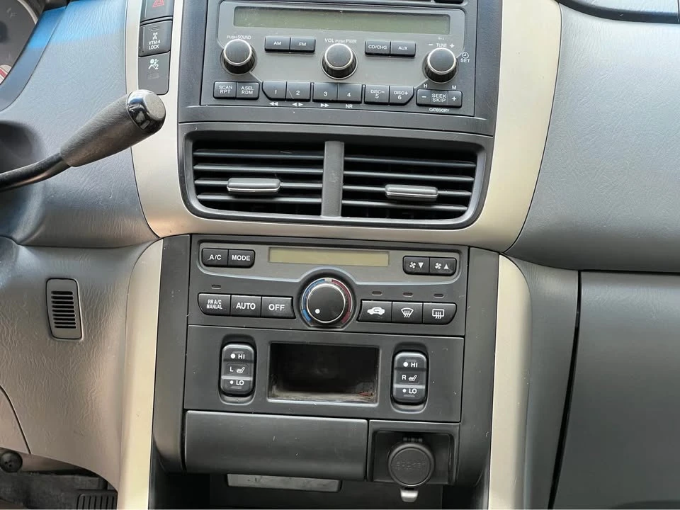 2005 Honda Pilot 1st Gen - Image 13 of 13