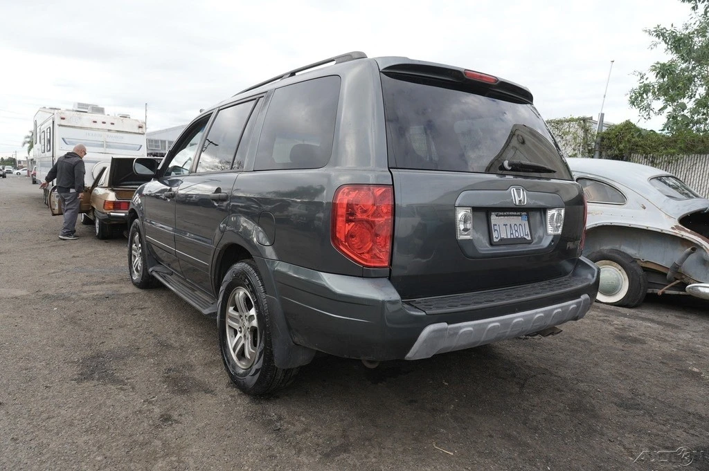 2005 Honda Pilot 1st Gen - Image 5 of 21