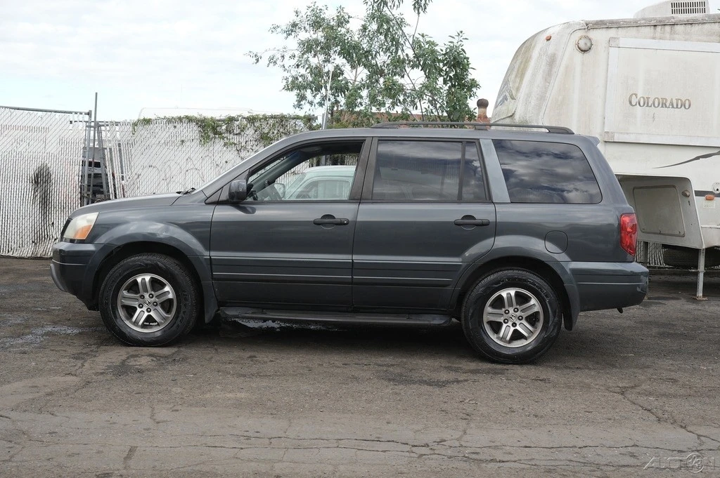 2005 Honda Pilot 1st Gen - Image 3 of 21