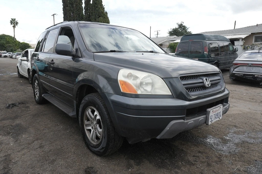 2005 Honda Pilot 1st Gen - Image 9 of 21