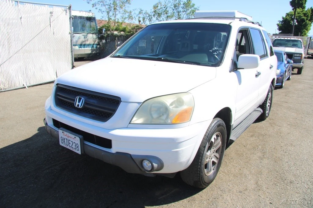 2005 Honda Pilot 1st Gen - Image 2 of 21
