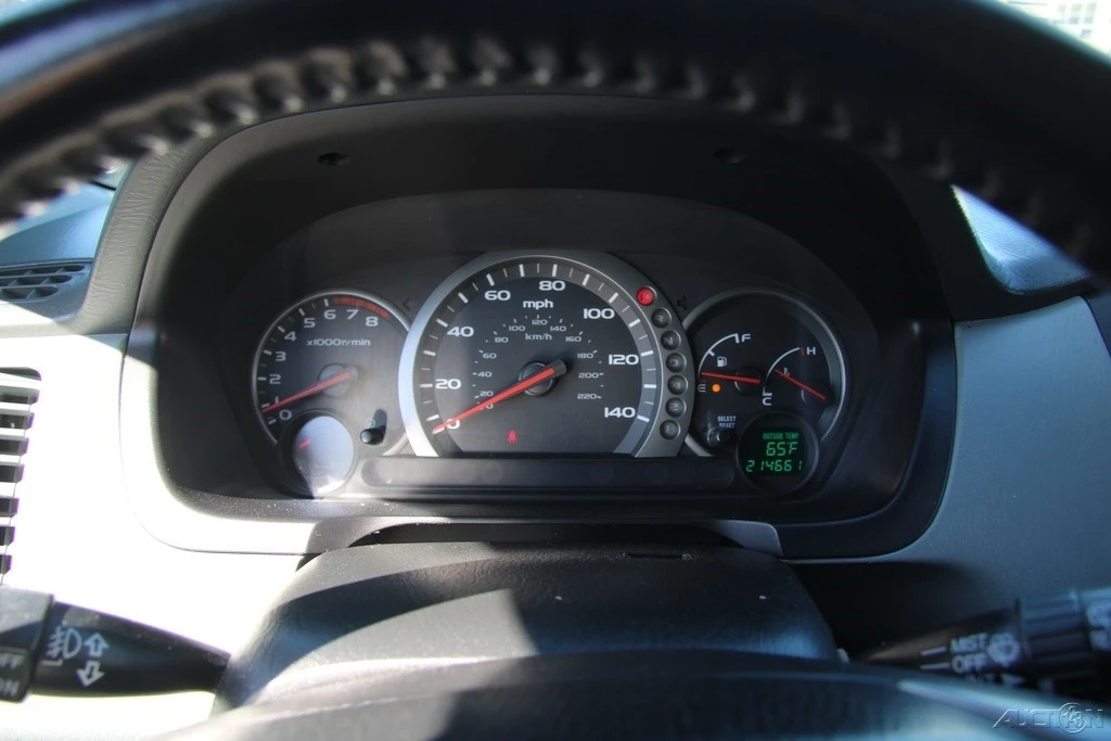 2005 Honda Pilot 1st Gen - Image 17 of 21