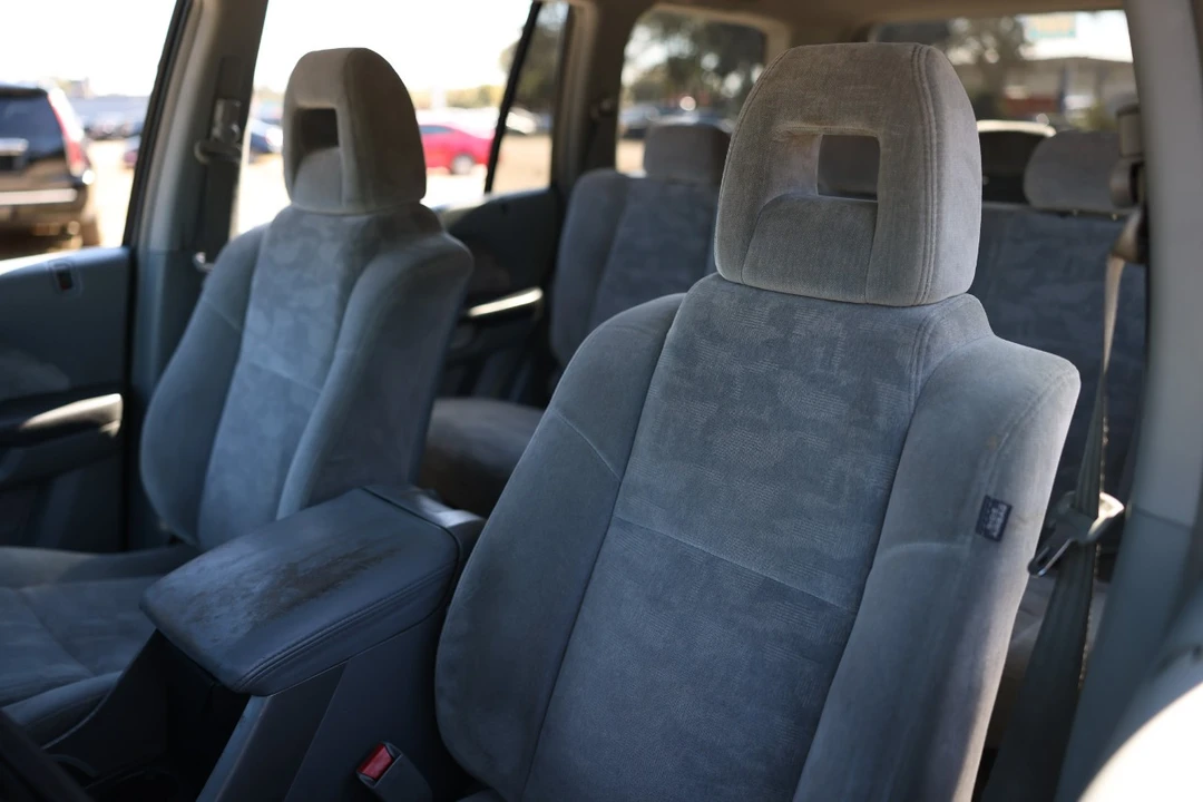 2005 Honda Pilot 1st Gen - Image 6 of 12