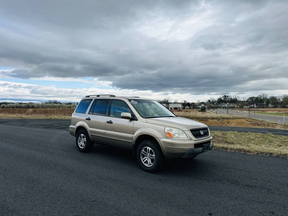 2005 Honda Pilot 1st Gen - Image 3 of 24