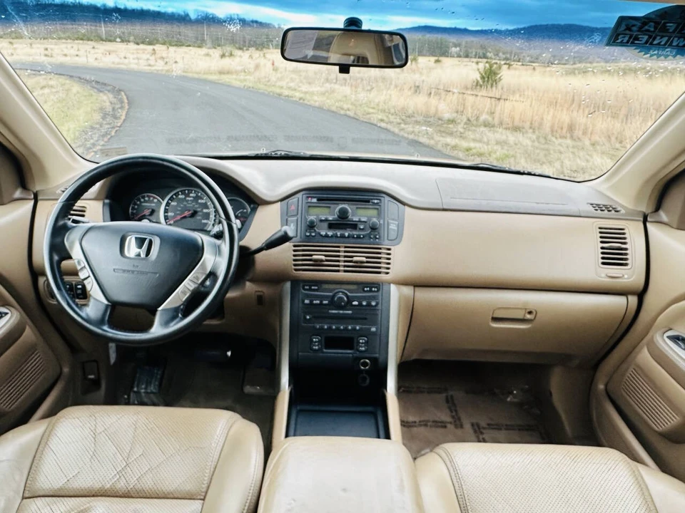 2005 Honda Pilot 1st Gen - Image 18 of 24