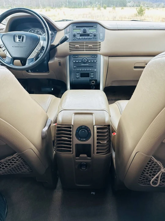2005 Honda Pilot 1st Gen - Image 19 of 24