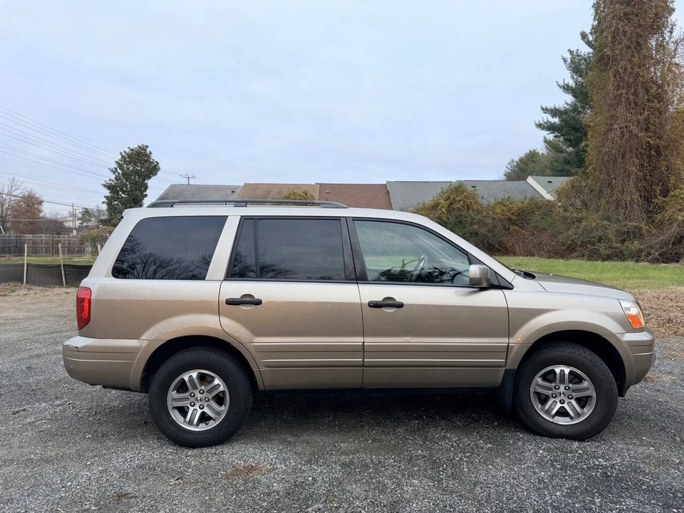 2005 Honda Pilot 1st Gen - Image 7 of 21