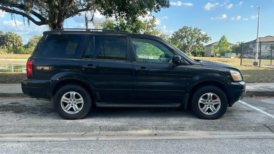 2005 Honda Pilot 1st Gen - Image 6 of 13