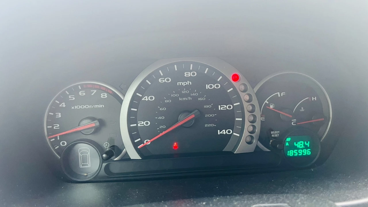 2005 Honda Pilot 1st Gen - Image 3 of 12
