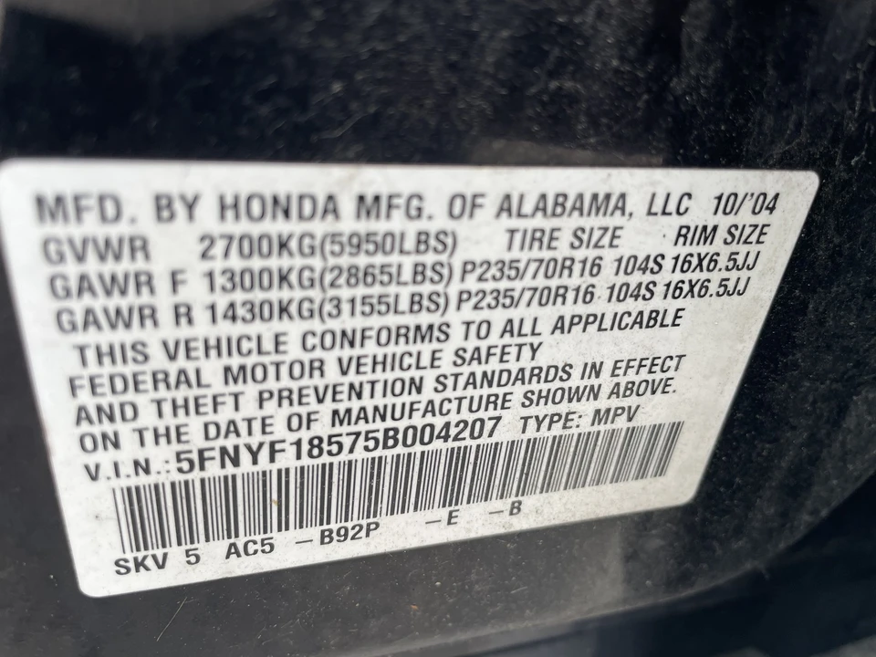 2005 Honda Pilot 1st Gen - Image 2 of 21
