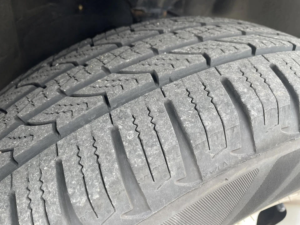 2005 Honda Pilot 1st Gen - Image 11 of 21