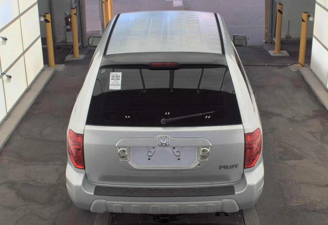 2005 Honda Pilot 1st Gen - Image 6 of 12