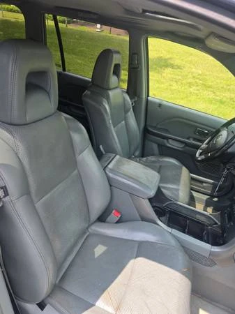 2005 Honda Pilot 1st Gen - Image 7 of 16
