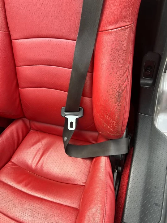 2005 Honda S2000 - Image 11 of 15