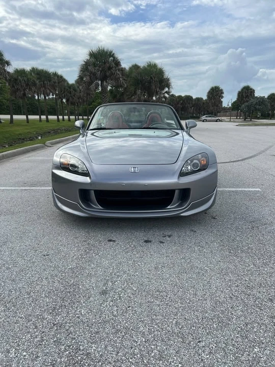 2005 Honda S2000 - Image 3 of 15