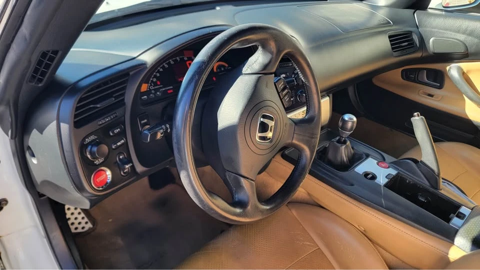 2005 Honda AP2 S2000 - Image 6 of 10