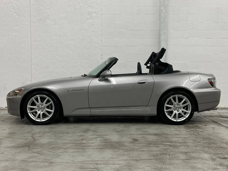 2005 Honda AP2 S2000 - Image 9 of 18