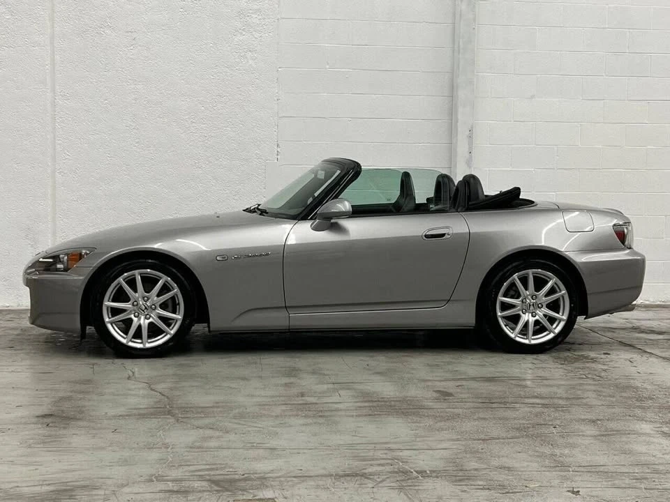 2005 Honda AP2 S2000 - Image 8 of 18