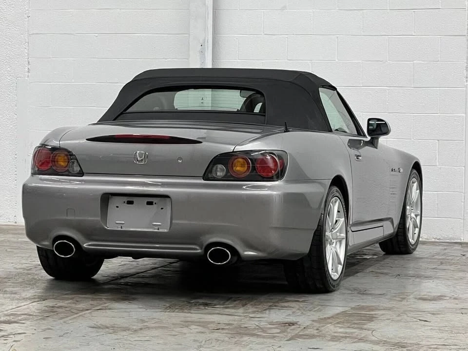 2005 Honda AP2 S2000 - Image 7 of 18