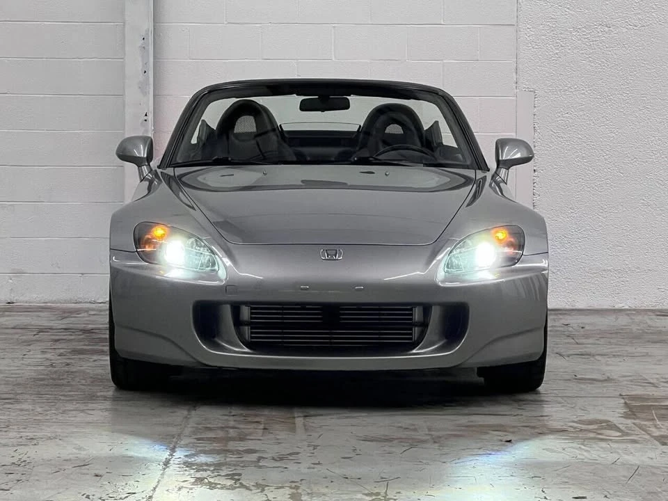2005 Honda AP2 S2000 - Image 2 of 18
