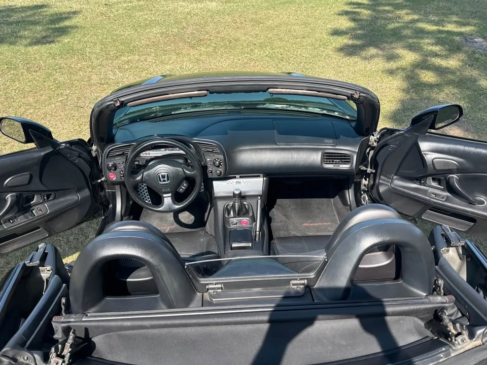 2005 Honda AP2 S2000 - Image 6 of 11