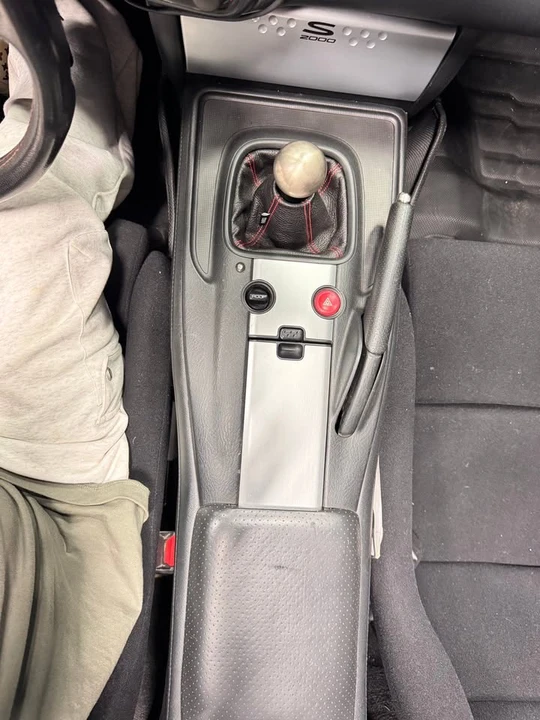 2005 Honda AP2 S2000 - Image 17 of 17