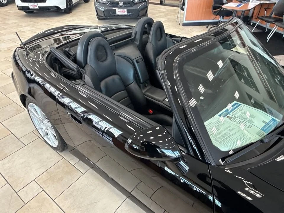 2005 Honda S2000 - Image 8 of 15